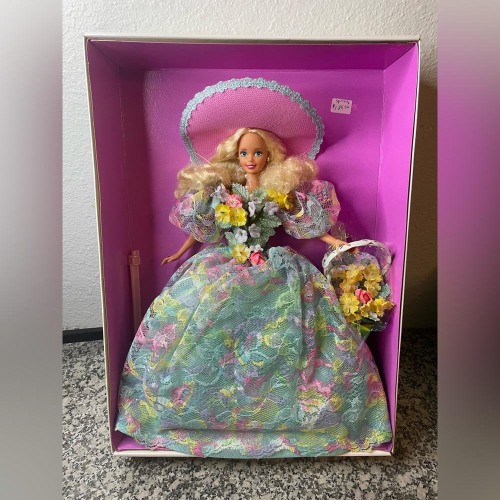 1994 Spring Bouquet Barbie